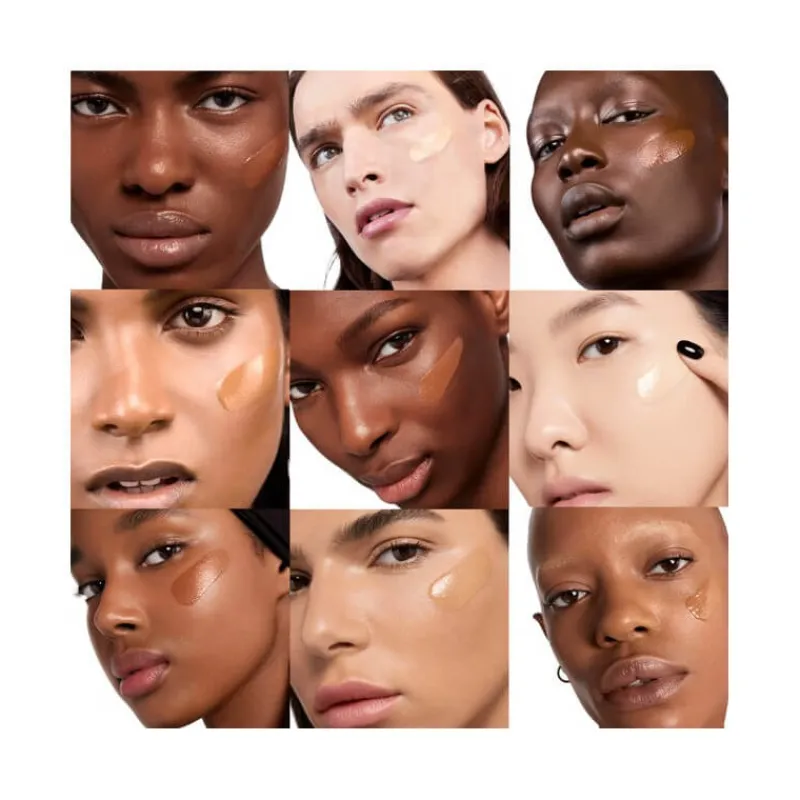 Yves Saint Laurent Teint^Touche Éclat Le Teint Fond de Teint Hydratant & Tenue 24H Naturel & Lumineux